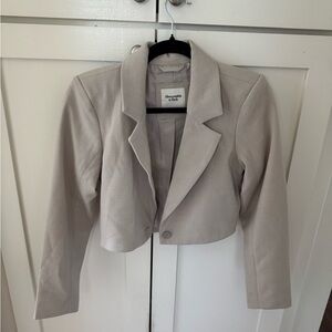 Abercrombie & Fitch Women's Cream Blazer